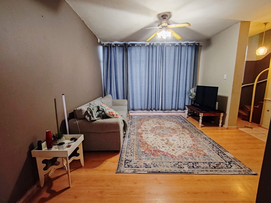 2 Bedroom Property for Sale in Potchefstroom North West